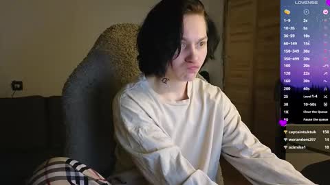 esajukyy online show from March 2, 4:57 pm