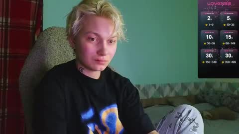 esajukyy online show from January 14, 12:56 pm