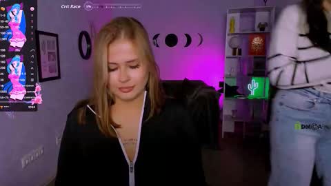 esma_shine online show from October 8, 9:08 pm