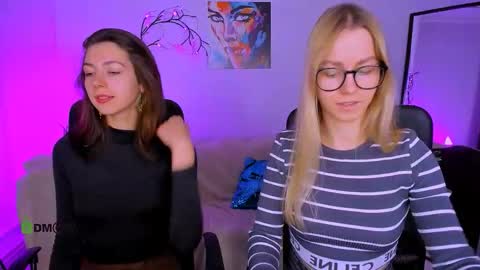 esma_shine online show from October 2, 7:08 pm