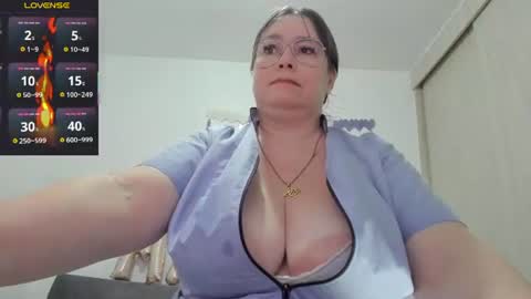 Esmeralda online show from July 23, 1:58 am