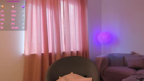 Esmi online show from September 19, 4:06 pm