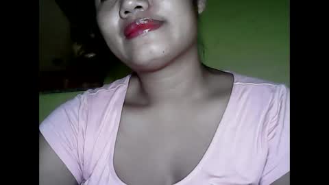 Snapshot of especialgirl_28 chatting on January 31, 7:40 pm especialgirl_28 online show from January 31, 7:40 pm
