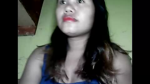 Snapshot of especialgirl_28 chatting on February 2, 7:04 pm especialgirl_28 online show from February 2, 7:04 pm
