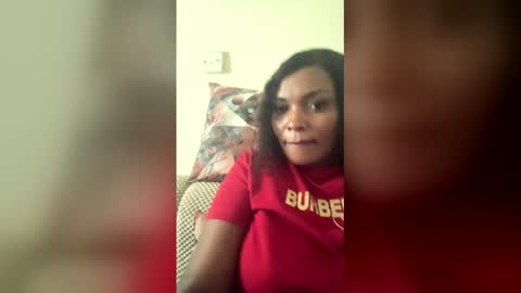 essy994406 online show from April 23, 10:34 am