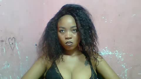 estelah20 online show from November 30, 1:37 pm