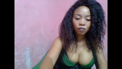 estelah20 online show from October 24, 10:22 am