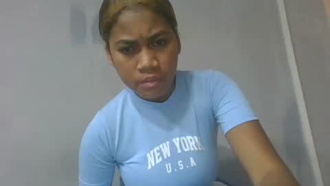 estelah796836 online show from May 25, 8:46 am