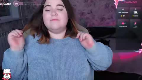 estelle_hicks online show from October 5, 9:09 pm