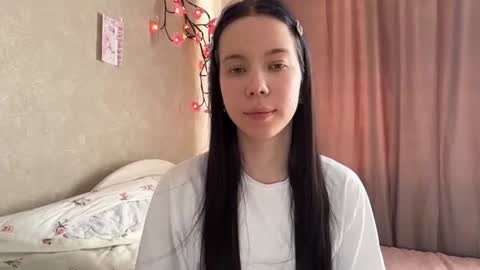 estellezdebski online show from July 23, 12:13 pm