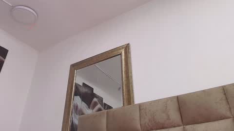 Snapshot of estrella_hanks_ chatting on January 25, 11:57 am Estrella online show from January 25, 11:57 am