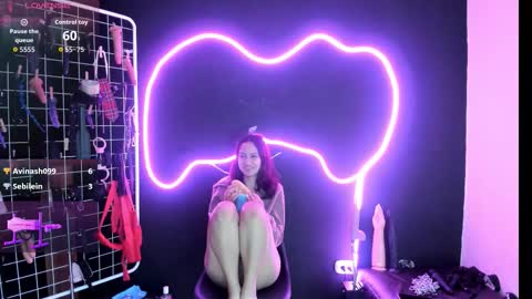 Cloe and Megan online show from November 15, 10:22 pm