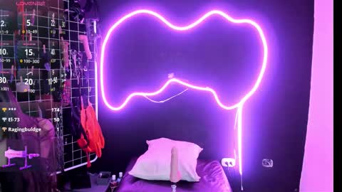 Cloe and Megan online show from November 20, 9:16 pm