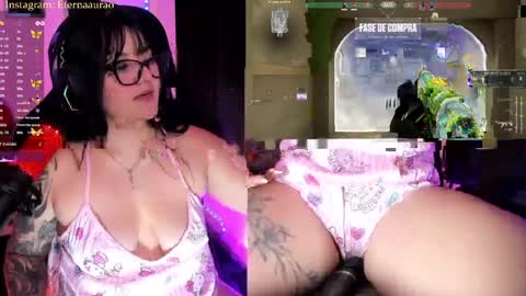 Aura online show from May 11, 4:04 pm