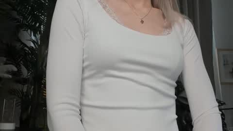 Natalie online show from March 18, 5:45 am