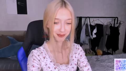 Tali online show from April 6, 11:11 am