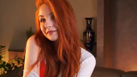 Snapshot of eugenecristino chatting on October 13, 1:14 pm Lillie here and its my first day online show from October 13, 1:14 pm