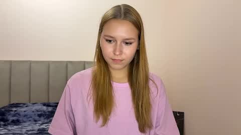 Alice online show from May 18, 2:23 pm