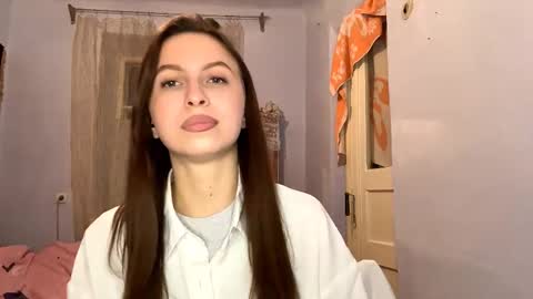 lIlianna online show from February 25, 4:16 pm