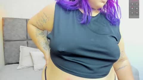 Eva  online show from September 28, 7:08 pm