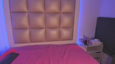 eva_js online show from December 18, 8:13 pm