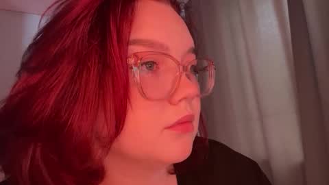 eva_kittenn online show from March 8, 6:06 am