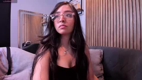 Angelinne online show from September 22, 1:31 pm