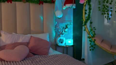 Eva online show from December 23, 5:28 am