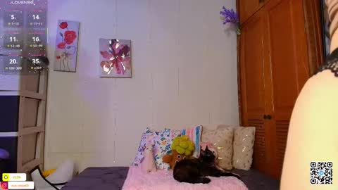 Eva  online show from March 6, 12:33 pm