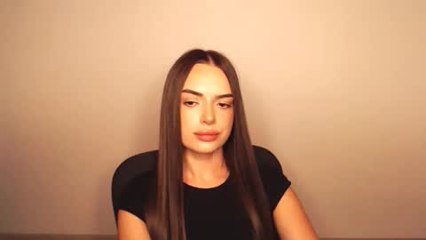 Snapshot of eva_rossee_ chatting on September 20, 4:38 pm Eva online show from September 20, 4:38 pm