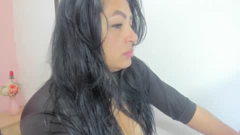 Snapshot of eva_royer69 chatting on September 26, 3:42 pm Eva online show from September 26, 3:42 pm