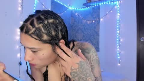 Eva  online show from April 9, 9:59 am