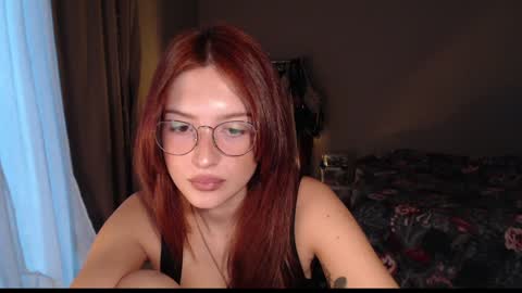 Snapshot of eva_sun chatting on December 6, 1:33 pm Fansly - - use this referral link to support me online show from December 6, 1:33 pm