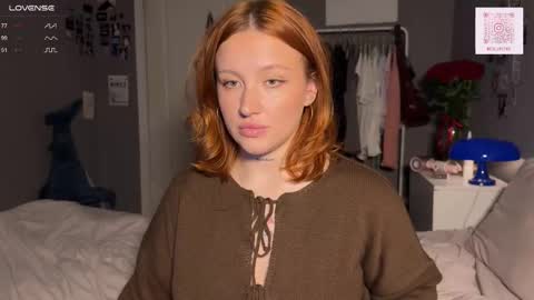 Snapshot of eva_swag chatting on September 14, 4:49 pm eva_swag online show from September 14, 4:49 pm