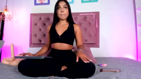 Snapshot of eva_zc chatting on December 19, 12:23 pm Eva online show from December 19, 12:23 pm