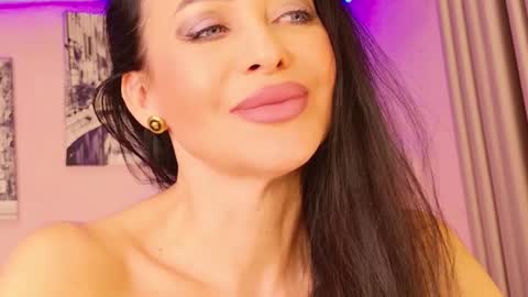 Snapshot of evaangelxxx chatting on September 30, 7:30 pm Eva 3 online show from September 30, 7:30 pm