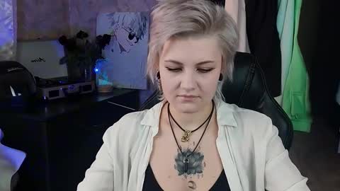 Eva Brownie online show from February 4, 8:35 am