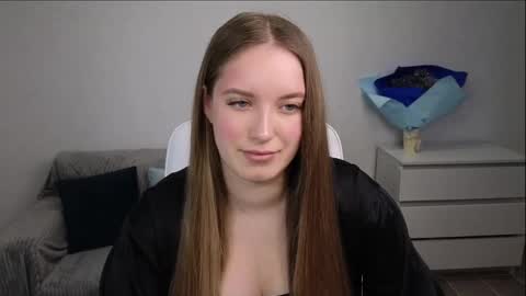 Snapshot of evajuly chatting on February 3, 6:56 am Eva online show from February 3, 6:56 am
