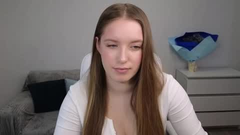 Snapshot of evajuly chatting on January 21, 5:49 am Eva online show from January 21, 5:49 am