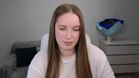Snapshot of evajuly chatting on January 25, 2:52 pm Eva online show from January 25, 2:52 pm