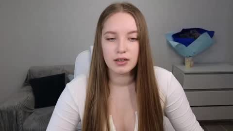 Snapshot of evajuly chatting on January 27, 6:41 am Eva online show from January 27, 6:41 am