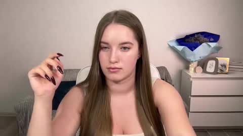 Snapshot of evajuly chatting on October 19, 7:27 pm Eva online show from October 19, 7:27 pm