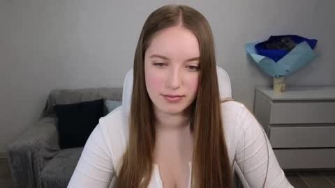 Snapshot of evajuly chatting on January 29, 6:33 am Eva online show from January 29, 6:33 am
