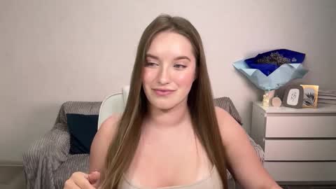 Snapshot of evajuly chatting on October 13, 8:55 pm Eva online show from October 13, 8:55 pm