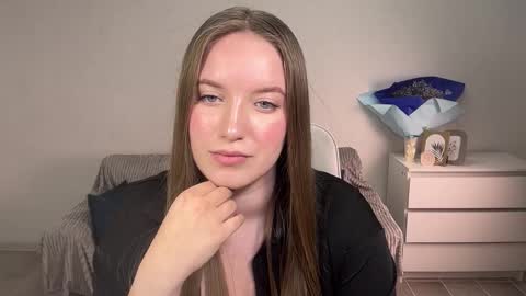 Snapshot of evajuly chatting on September 10, 8:53 pm Eva online show from September 10, 8:53 pm