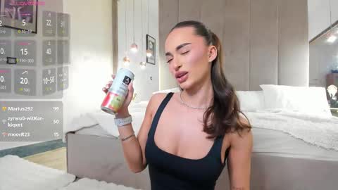 Eva K online show from March 20, 5:56 am