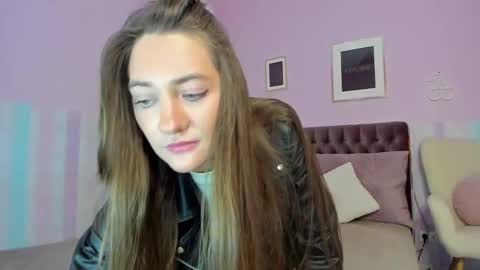 Snapshot of evalaniss chatting on September 22, 3:05 am Eva online show from September 22, 3:05 am