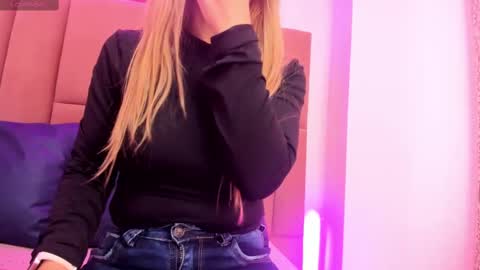 Eva online show from October 18, 2:42 pm