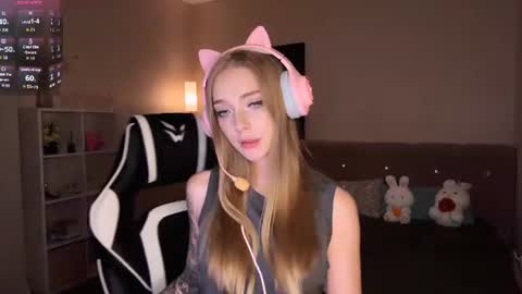 Eva online show from July 25, 10:28 pm