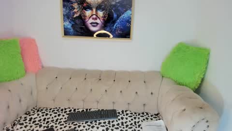 Snapshot of evangely15_ chatting on February 23, 9:06 am evangely15_ online show from February 23, 9:06 am